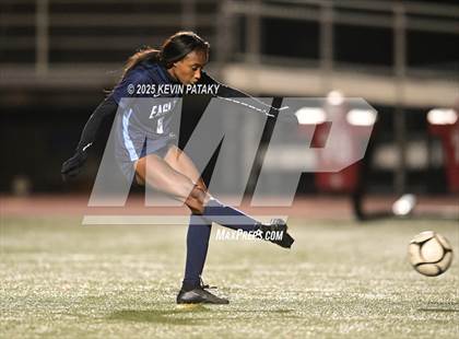 Thumbnail 1 in North Haven vs. East Catholic (CIAC Class L Semifinal) photogallery.