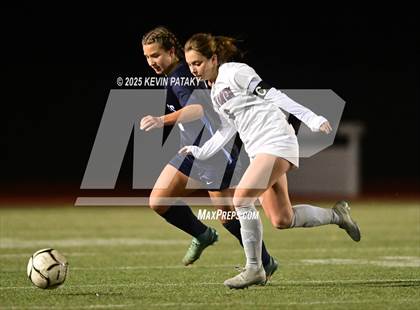 Thumbnail 1 in North Haven vs. East Catholic (CIAC Class L Semifinal) photogallery.