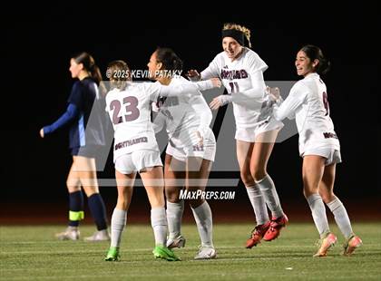 Thumbnail 2 in North Haven vs. East Catholic (CIAC Class L Semifinal) photogallery.