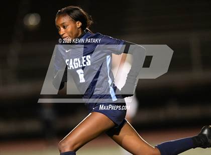 Thumbnail 3 in North Haven vs. East Catholic (CIAC Class L Semifinal) photogallery.