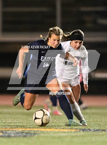 Thumbnail 3 in North Haven vs. East Catholic (CIAC Class L Semifinal) photogallery.