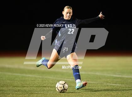 Thumbnail 3 in North Haven vs. East Catholic (CIAC Class L Semifinal) photogallery.