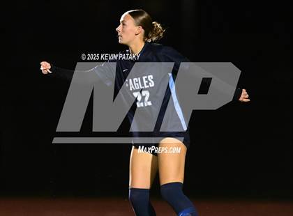 Thumbnail 1 in North Haven vs. East Catholic (CIAC Class L Semifinal) photogallery.