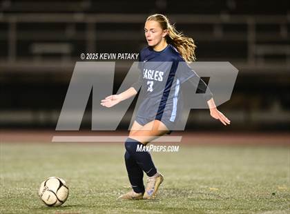 Thumbnail 3 in North Haven vs. East Catholic (CIAC Class L Semifinal) photogallery.