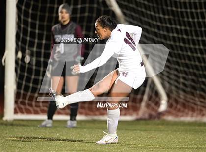 Thumbnail 1 in North Haven vs. East Catholic (CIAC Class L Semifinal) photogallery.