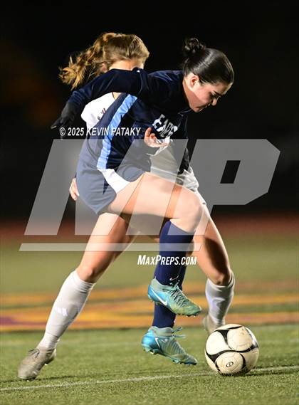 Thumbnail 1 in North Haven vs. East Catholic (CIAC Class L Semifinal) photogallery.