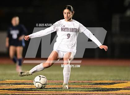 Thumbnail 3 in North Haven vs. East Catholic (CIAC Class L Semifinal) photogallery.