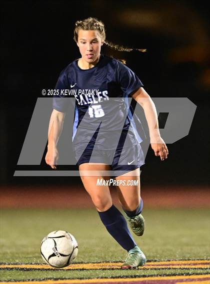 Thumbnail 3 in North Haven vs. East Catholic (CIAC Class L Semifinal) photogallery.