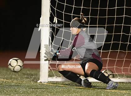 Thumbnail 2 in North Haven vs. East Catholic (CIAC Class L Semifinal) photogallery.