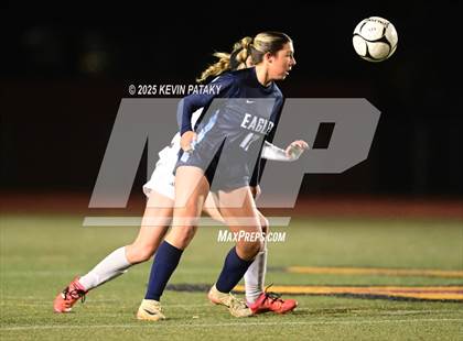 Thumbnail 3 in North Haven vs. East Catholic (CIAC Class L Semifinal) photogallery.