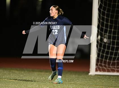 Thumbnail 3 in North Haven vs. East Catholic (CIAC Class L Semifinal) photogallery.