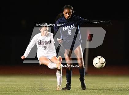 Thumbnail 1 in North Haven vs. East Catholic (CIAC Class L Semifinal) photogallery.