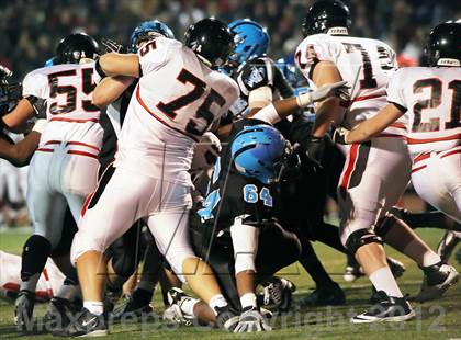 Thumbnail 3 in Upper St. Clair vs. Woodland Hills (WPIAL Semifinal) photogallery.