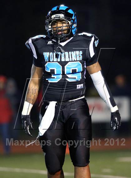 Thumbnail 2 in Upper St. Clair vs. Woodland Hills (WPIAL Semifinal) photogallery.