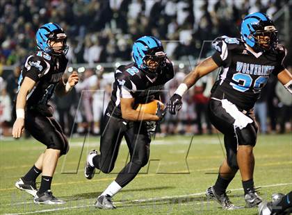 Thumbnail 1 in Upper St. Clair vs. Woodland Hills (WPIAL Semifinal) photogallery.