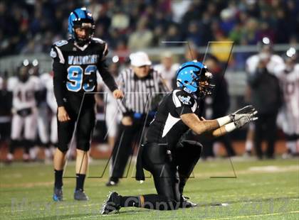 Thumbnail 1 in Upper St. Clair vs. Woodland Hills (WPIAL Semifinal) photogallery.