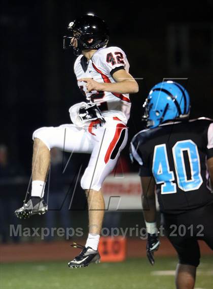 Thumbnail 3 in Upper St. Clair vs. Woodland Hills (WPIAL Semifinal) photogallery.