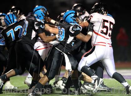 Thumbnail 2 in Upper St. Clair vs. Woodland Hills (WPIAL Semifinal) photogallery.