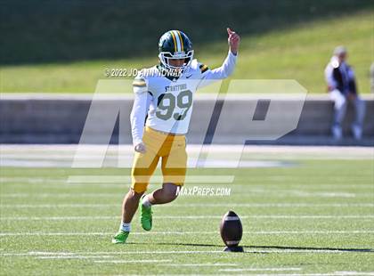 Thumbnail 3 in Heights vs. Stratford (UIL 6A Bi-District Playoff) photogallery.