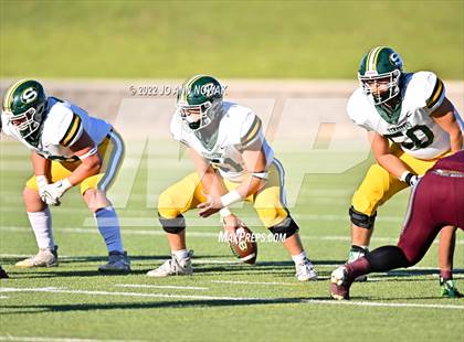 Thumbnail 1 in Heights vs. Stratford (UIL 6A Bi-District Playoff) photogallery.
