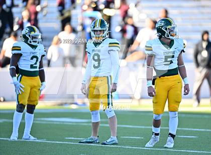 Thumbnail 2 in Heights vs. Stratford (UIL 6A Bi-District Playoff) photogallery.