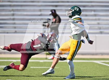 Thumbnail 2 in Heights vs. Stratford (UIL 6A Bi-District Playoff) photogallery.