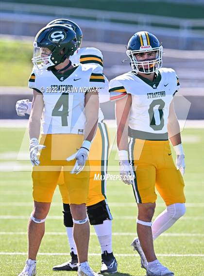 Thumbnail 2 in Heights vs. Stratford (UIL 6A Bi-District Playoff) photogallery.