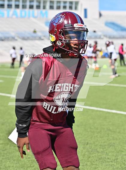 Thumbnail 1 in Heights vs. Stratford (UIL 6A Bi-District Playoff) photogallery.