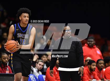 Thumbnail 1 in Simeon vs. Kenwood photogallery.