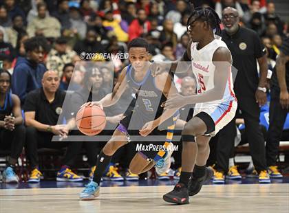 Thumbnail 1 in Simeon vs. Kenwood photogallery.