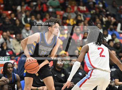 Thumbnail 2 in Simeon vs. Kenwood photogallery.