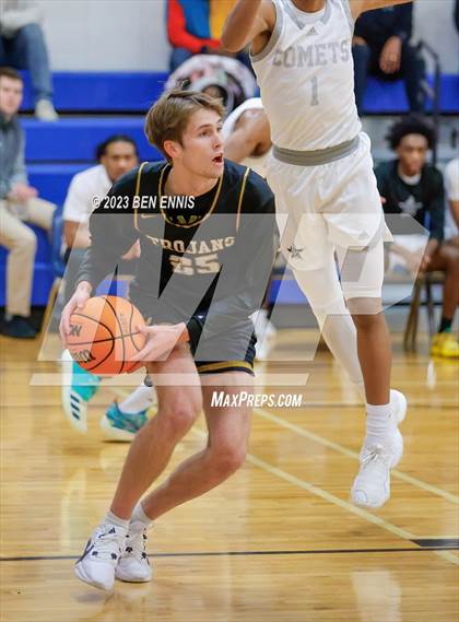 Thumbnail 3 in Carrollton vs. South Gwinnett (Tournament of Champions) photogallery.