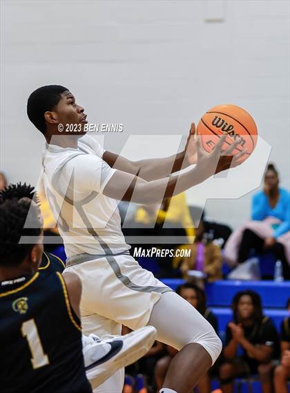 Thumbnail 3 in Carrollton vs. South Gwinnett (Tournament of Champions) photogallery.