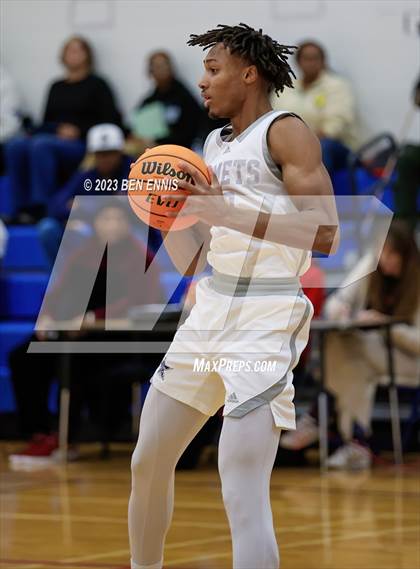 Thumbnail 1 in Carrollton vs. South Gwinnett (Tournament of Champions) photogallery.