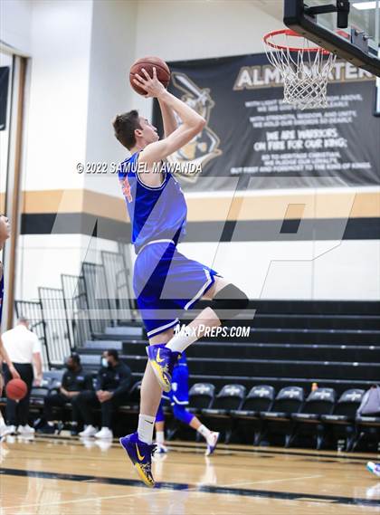 Thumbnail 1 in Windward vs  San Marcos (The Warrior Showcase) photogallery.