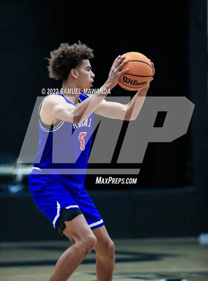 Thumbnail 3 in Windward vs  San Marcos (The Warrior Showcase) photogallery.