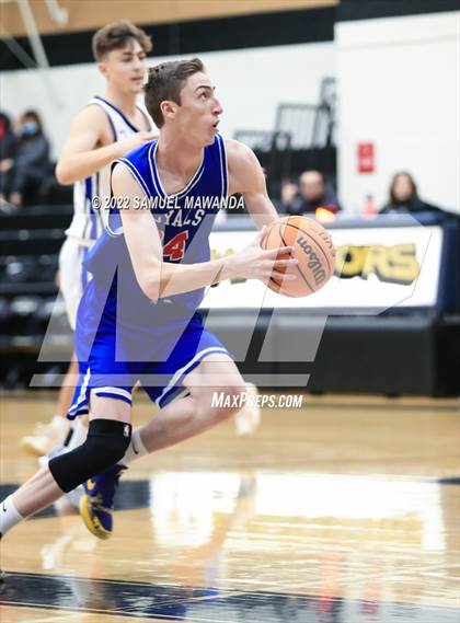 Thumbnail 1 in Windward vs  San Marcos (The Warrior Showcase) photogallery.