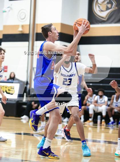 Thumbnail 2 in Windward vs  San Marcos (The Warrior Showcase) photogallery.