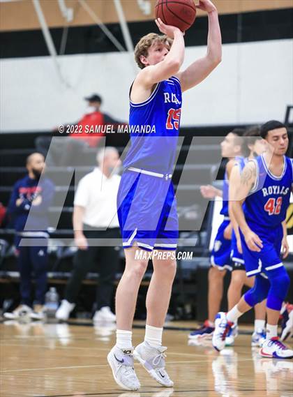 Thumbnail 1 in Windward vs  San Marcos (The Warrior Showcase) photogallery.