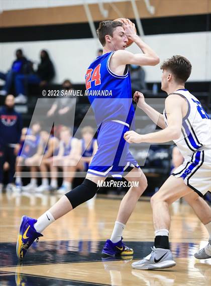 Thumbnail 3 in Windward vs  San Marcos (The Warrior Showcase) photogallery.