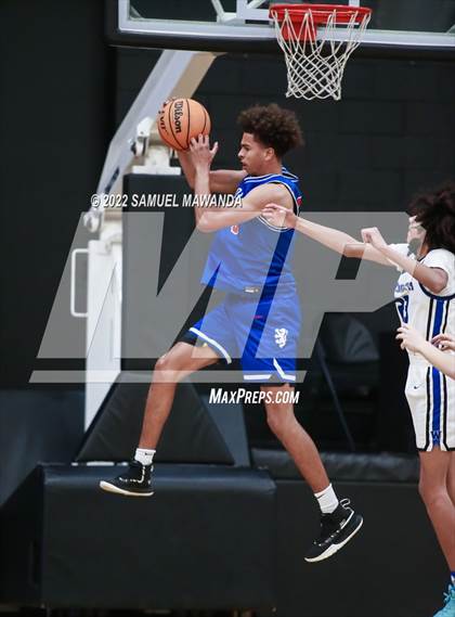 Thumbnail 1 in Windward vs  San Marcos (The Warrior Showcase) photogallery.