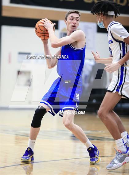 Thumbnail 3 in Windward vs  San Marcos (The Warrior Showcase) photogallery.
