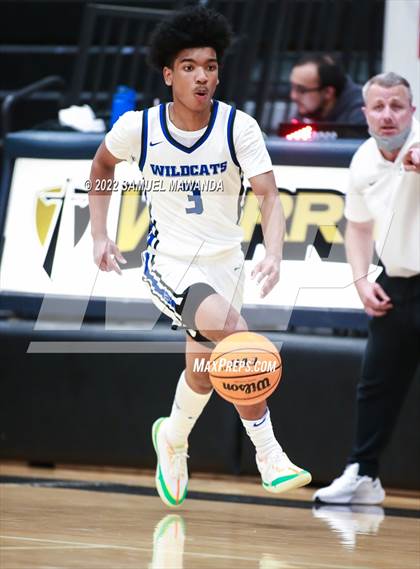 Thumbnail 1 in Windward vs  San Marcos (The Warrior Showcase) photogallery.