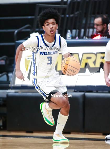 Thumbnail 3 in Windward vs  San Marcos (The Warrior Showcase) photogallery.