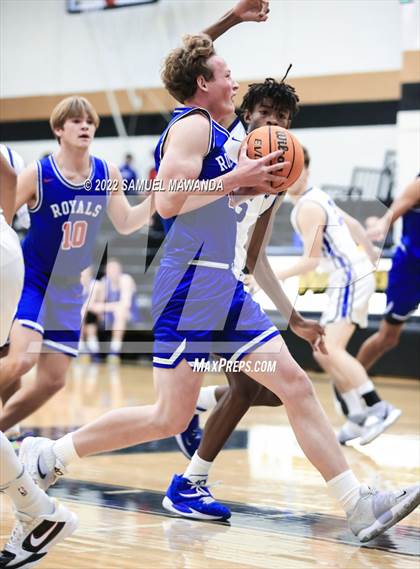 Thumbnail 2 in Windward vs  San Marcos (The Warrior Showcase) photogallery.