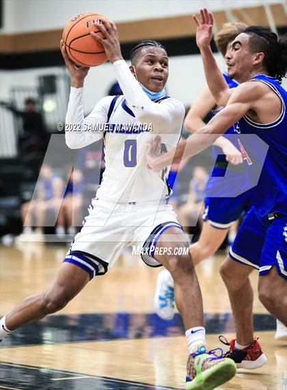 Thumbnail 3 in Windward vs  San Marcos (The Warrior Showcase) photogallery.