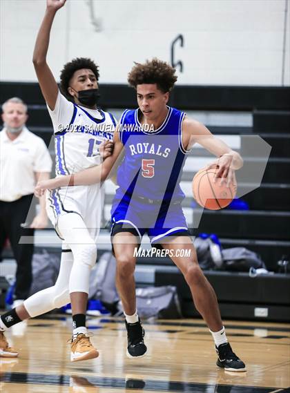 Thumbnail 3 in Windward vs  San Marcos (The Warrior Showcase) photogallery.