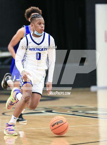Thumbnail 1 in Windward vs  San Marcos (The Warrior Showcase) photogallery.