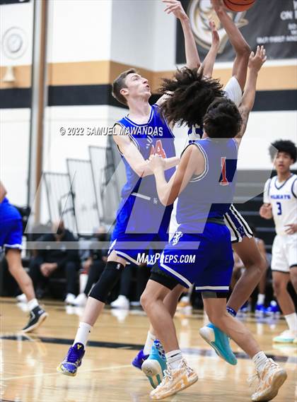 Thumbnail 1 in Windward vs  San Marcos (The Warrior Showcase) photogallery.