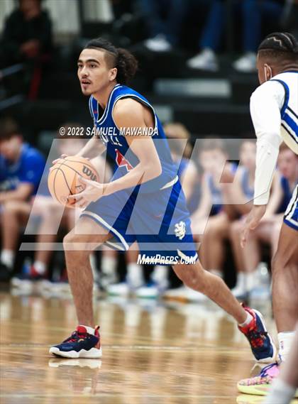 Thumbnail 1 in Windward vs  San Marcos (The Warrior Showcase) photogallery.